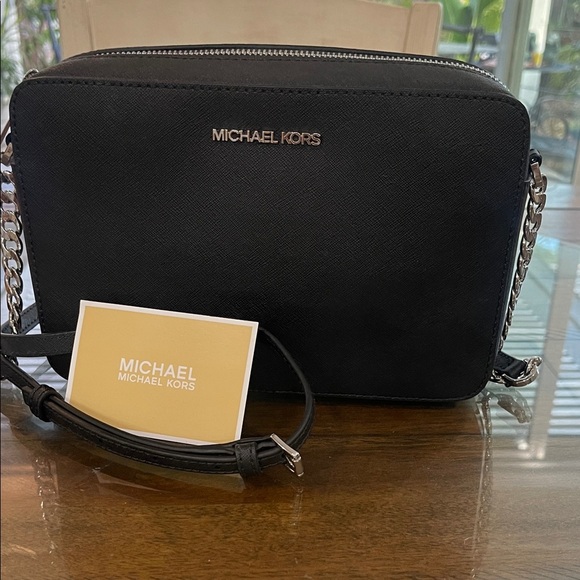 Michael Kors Handbags - Michael Kors Large Crossbody Leather Black MK
